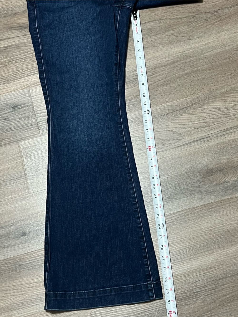 Torrid Womens 16R Blue Jeans Bombshell Flare Super Soft Cotton Stretch Dark Wash - Picture 7 of 8